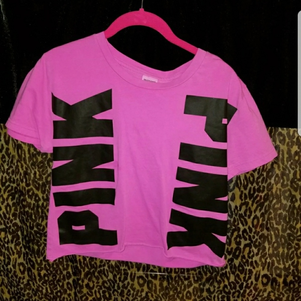 Like new vs pink cropped t shirt